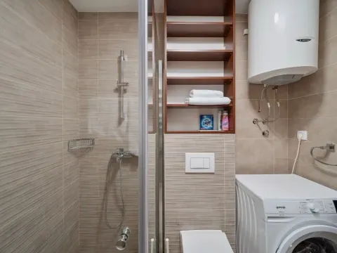 Rent, two bedroom apartment, 64m², Rozino, Budva - image 12
