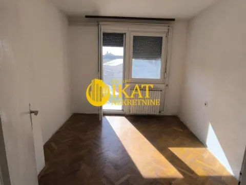 Prodaja, dvosoban stan, 70m², Titel, Novi Sad - image 1