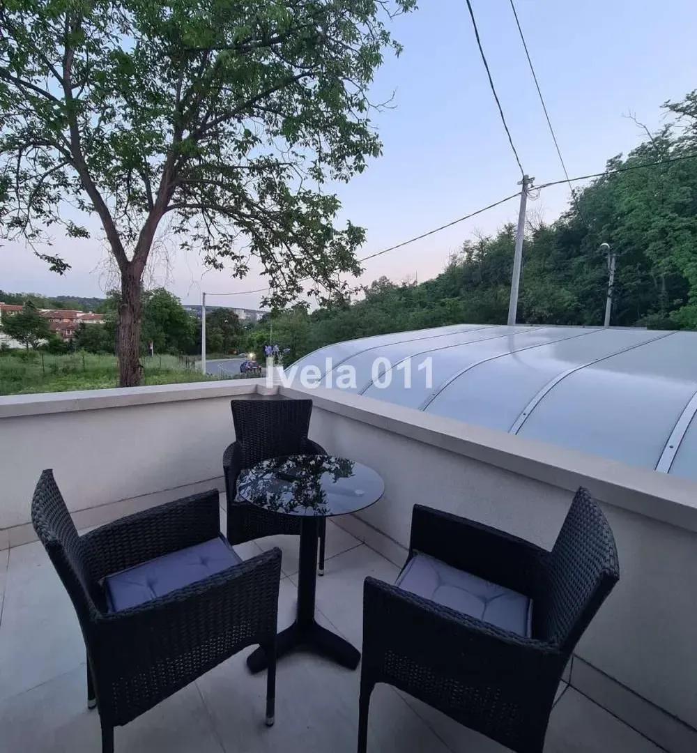 Sale, four bedroom apartment, 145m², Savski Venac, Beograd