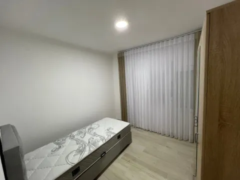 Izdavanje, dvosoban stan, 80m², Tivat, Crna Gora - image 5