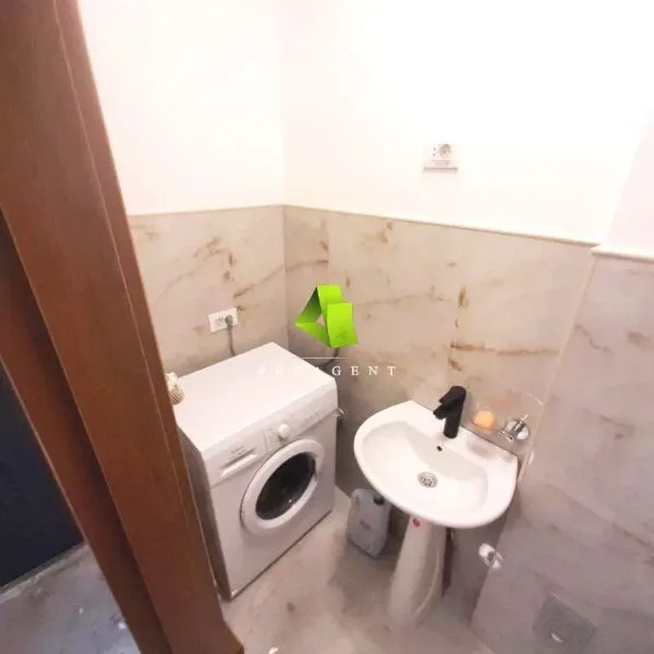 Prodaja, trosoban stan, 75m², Medijana, Niš