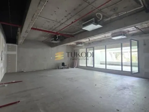 Rent, office space, 352m², Beograd, Srbija - image 2