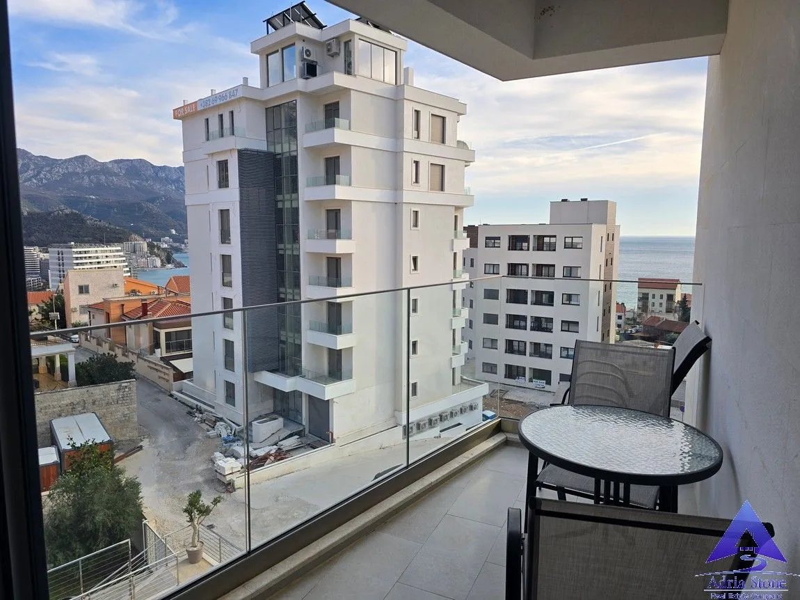 Prodaja, dvosoban stan, 63m², Bečići, Budva