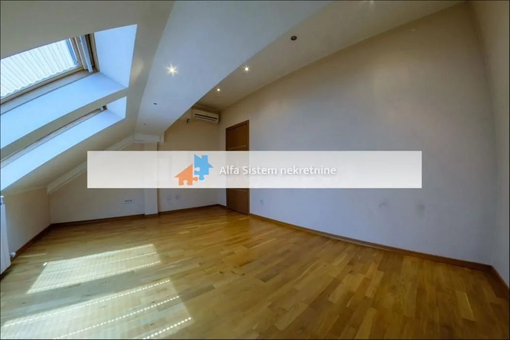 Rent, four bedroom apartment, 115m², Savski Venac, Beograd