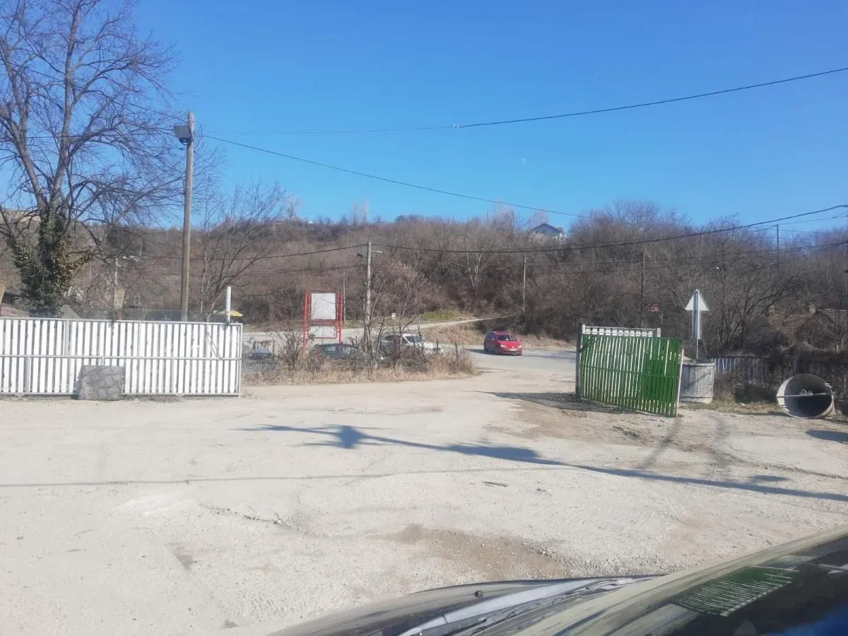 Rent, office space, 850m², Rakovica, Beograd