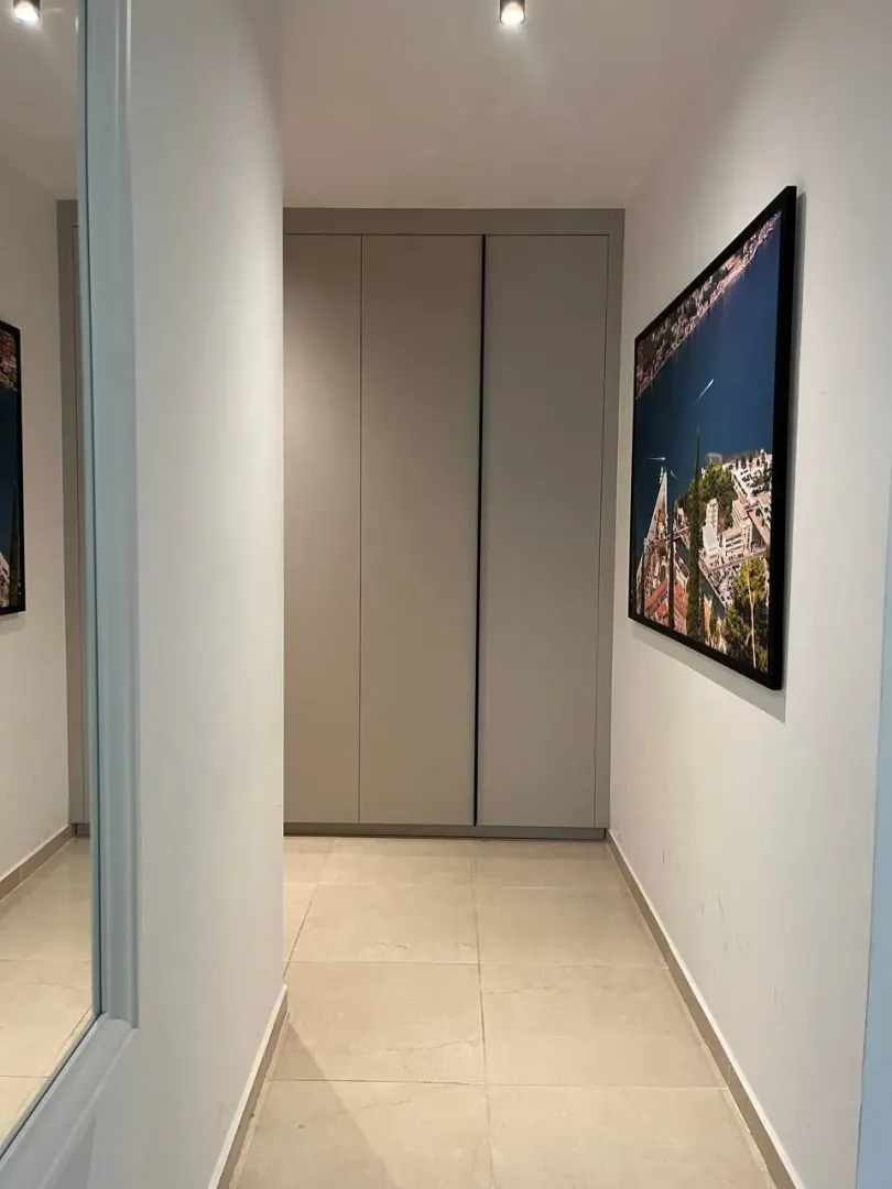 Prodaja, dvosoban stan, 63m², Bečići, Budva