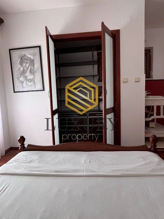 Rent, house, 200m², Dalmatinska ulica, Podgorica