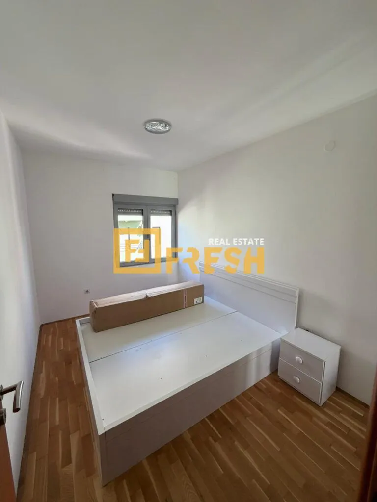Prodaja, dvosoban stan, 44m², Krivi Most, Podgorica