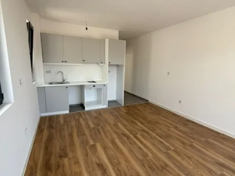 Sale, two bedroom apartment, 50m², Podkošljun, Budva - image 11