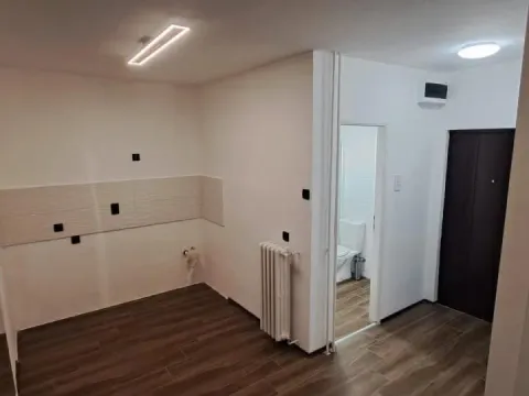 Stan in Novo naselje