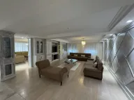 Izdavanje, trosoban stan, 263m², Gorica C, Podgorica - image 1