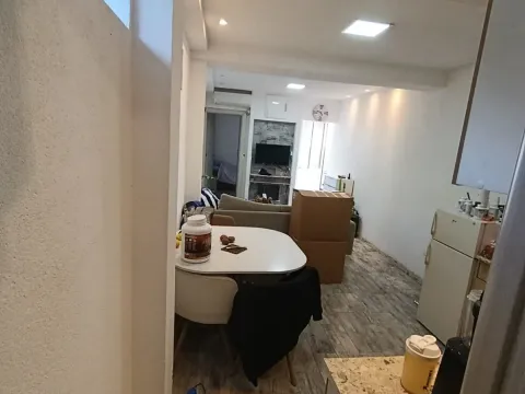 Izdavanje, jednosoban stan, 36m², Seljanovo, Tivat - image 2