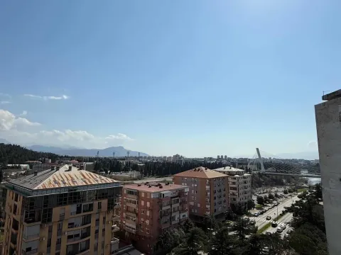 Izdavanje, dvosoban stan, 60m², Preko Morače, Podgorica - image 10