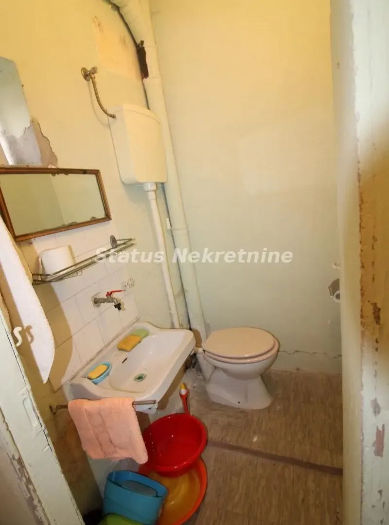 Prodaja, kuća, 21m², Sremska Kamenica, Petrovaradin