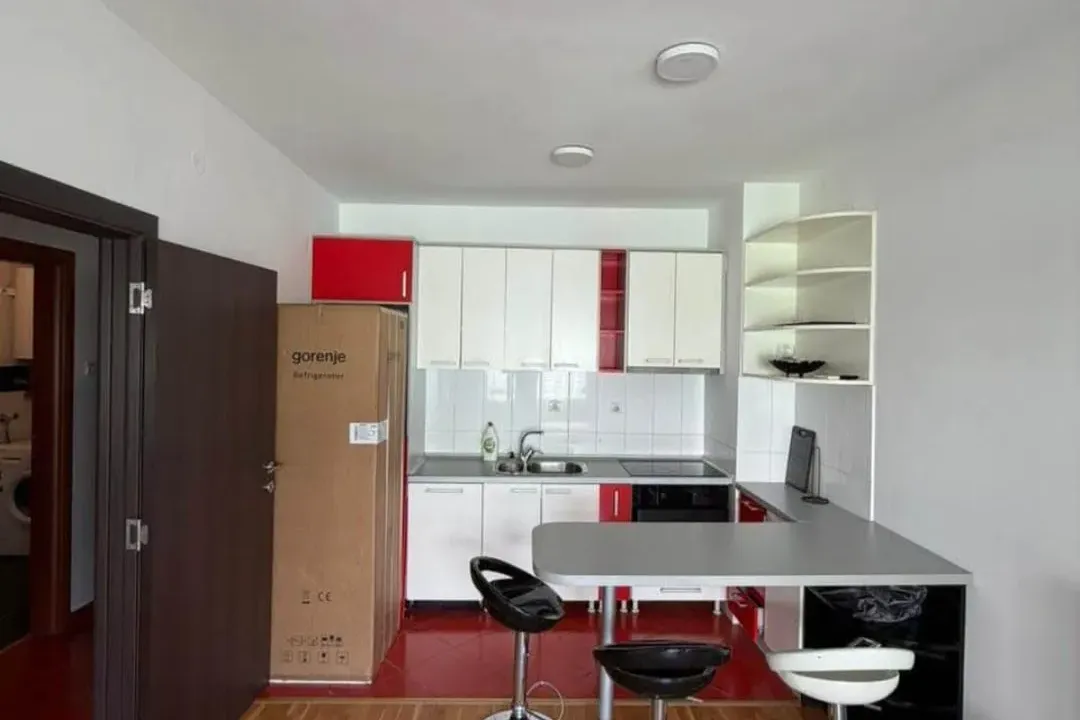 Sale, one bedroom apartment, 44m², 1 maj, Podgorica