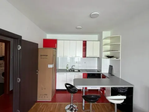 Sale, one bedroom apartment, 44m², 1 maj, Podgorica - image 1