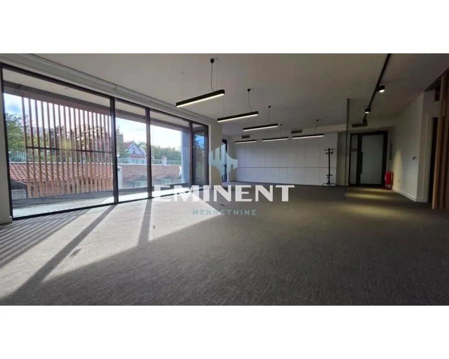 Rent, office space, 268m², Savski Venac, Beograd