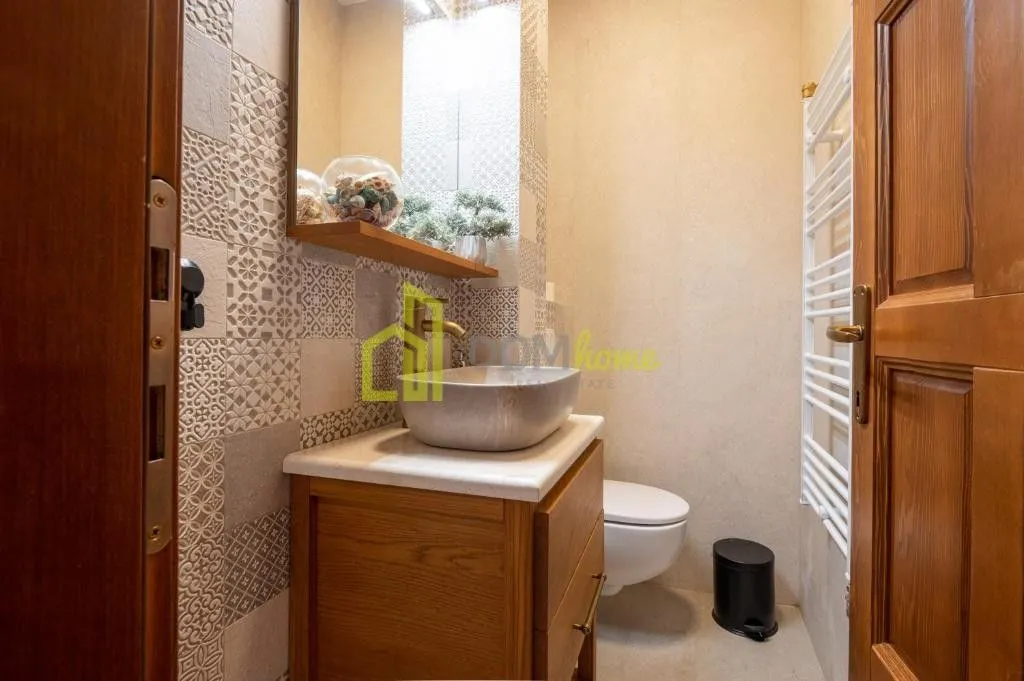 Sale, house, 270m², Bar, Crna Gora