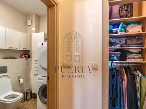 Prodaja, dvosoban stan, 72m², City Kvart, Podgorica - image 9