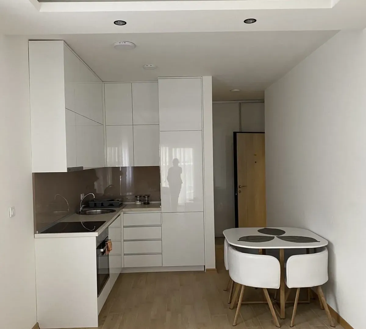 Prodaja, garsonjera, 36m², Budva okolina, Budva