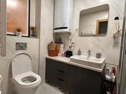 Izdavanje, jednosoban stan, 47m², New City, Podgorica - image 9