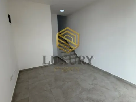 Izdavanje, poslovni prostor, 57m², 1 maj, Podgorica - image 7