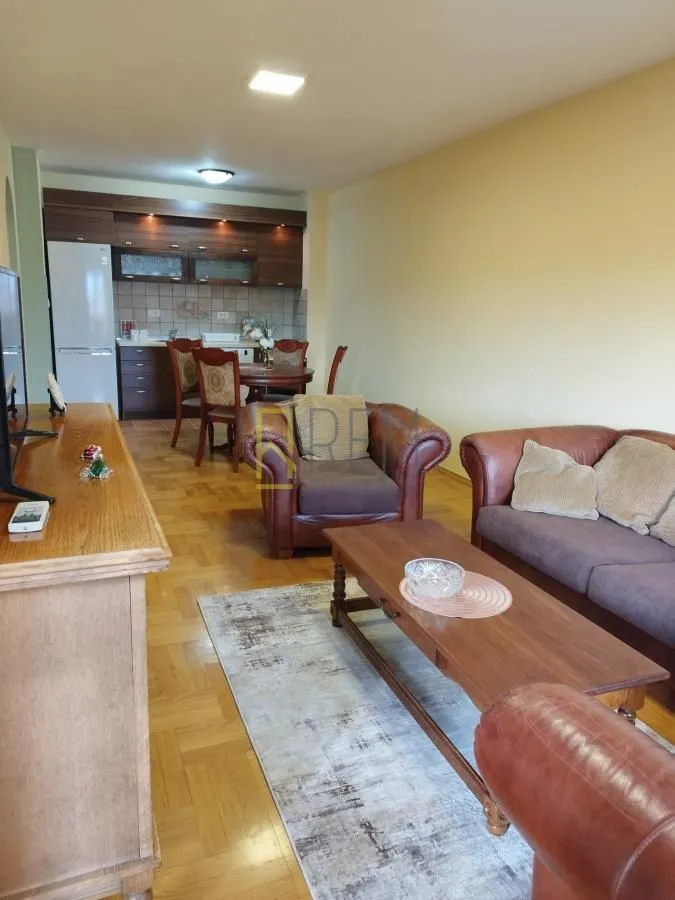 Rent, one bedroom apartment, 50m², Stari Aerodrom, Podgorica