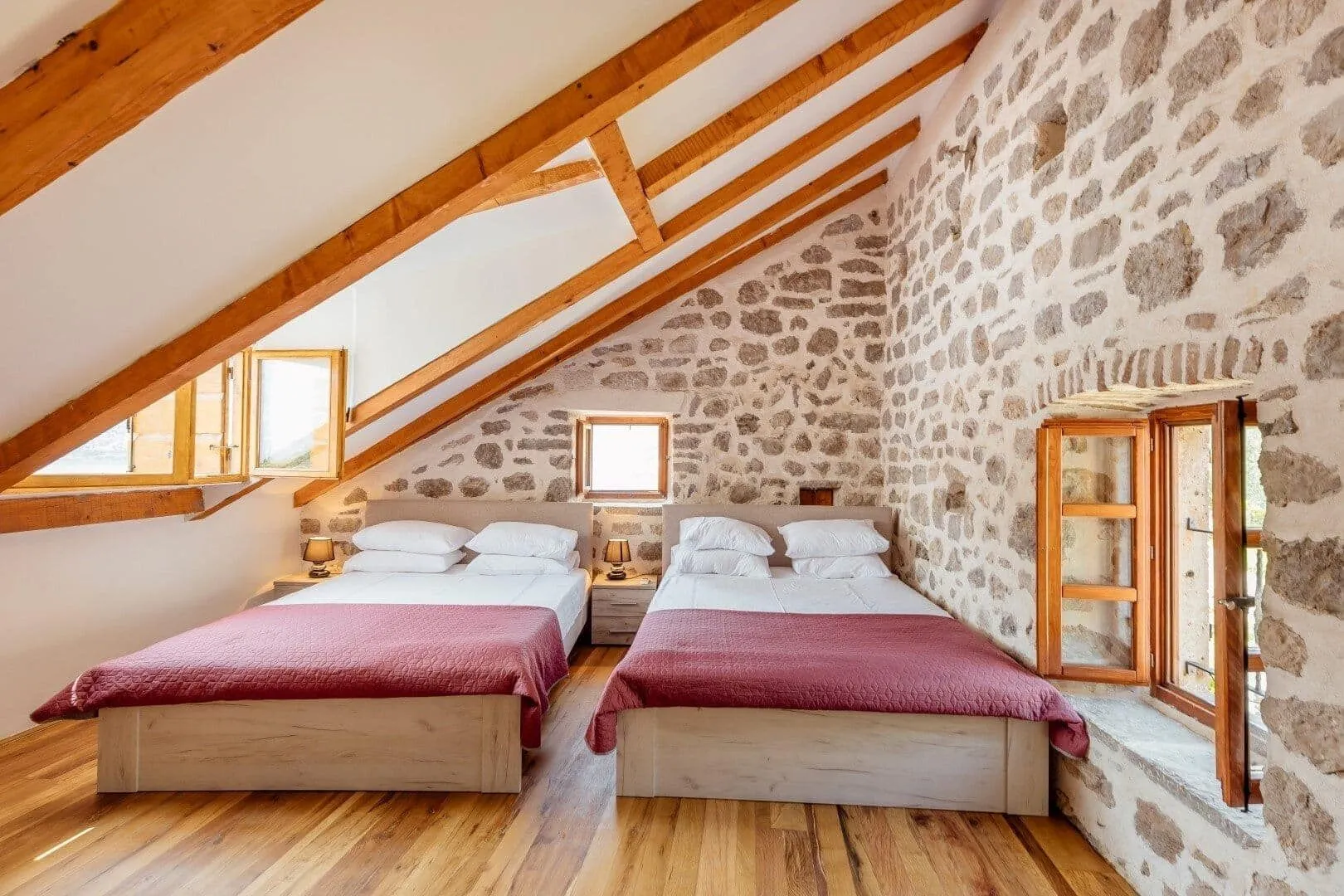 Sale, house, 484m², Perast, Kotor