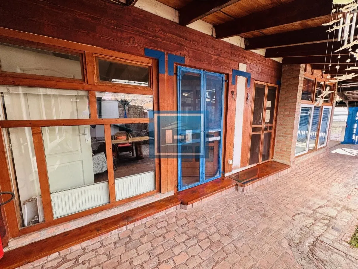 Sale, house, 191m², Centar, Ćuprija