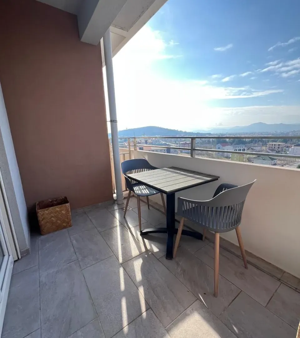 Prodaja, jednosoban stan, 49m², Central Point, Podgorica