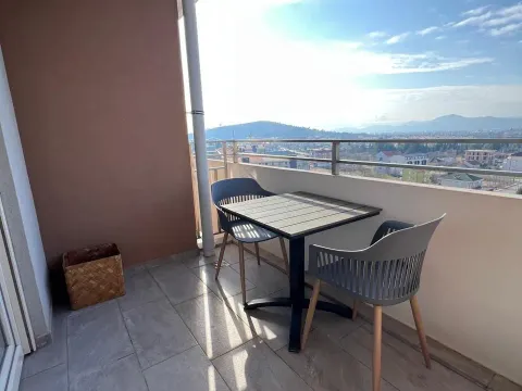 Prodaja, jednosoban stan, 49m², Central Point, Podgorica - image 13