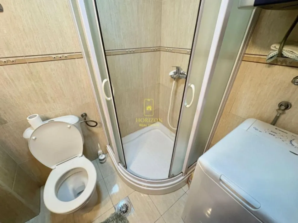 Prodaja, jednosoban stan, 41m², Drač, Podgorica
