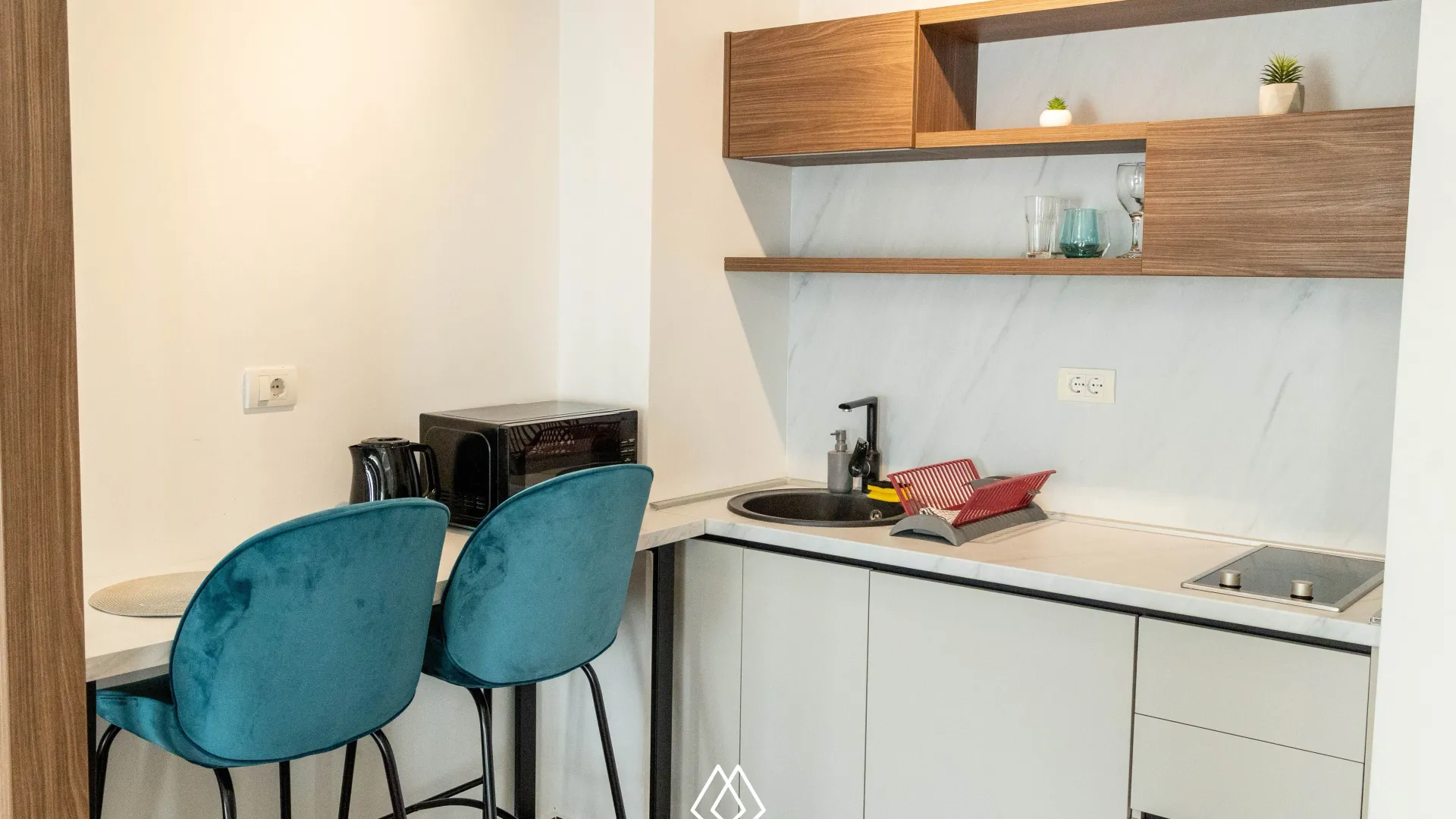 Prodaja, garsonjera, 30m², Bečići, Budva