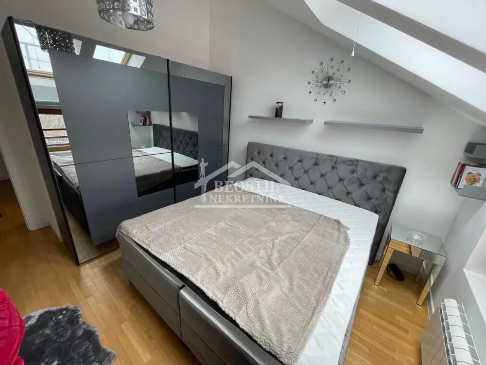 Prodaja, trosoban stan, 66m², Zemun Sve Podlokacije, Beograd