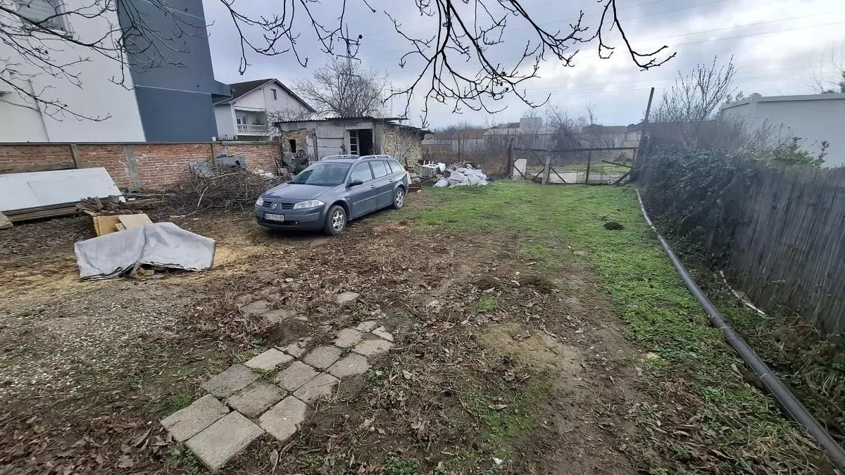 Prodaja, kuća, 270m², Adice, Novi Sad Sve Podlokacije