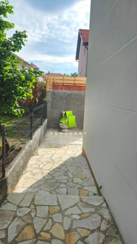 Prodaja, dvosoban stan, 80m², Pantelej, Niš