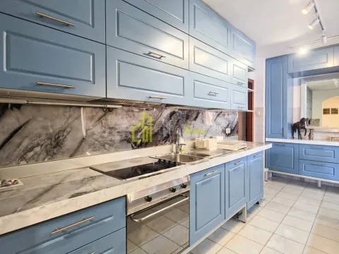 Rent, three bedroom apartment, 200m², Gorica C, Podgorica - image 5