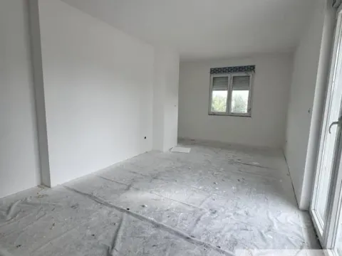 Prodaja, dvosoban stan, 53m², Novi Banovci, Stara Pazova - image 3