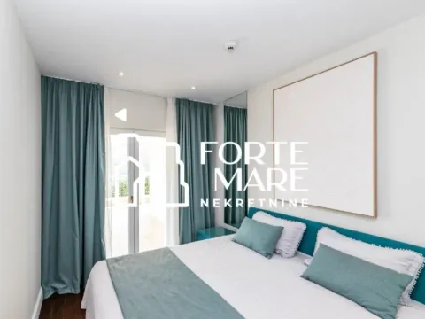 Sale, three bedroom apartment, 179m², Đenovići, Herceg Novi - image 10