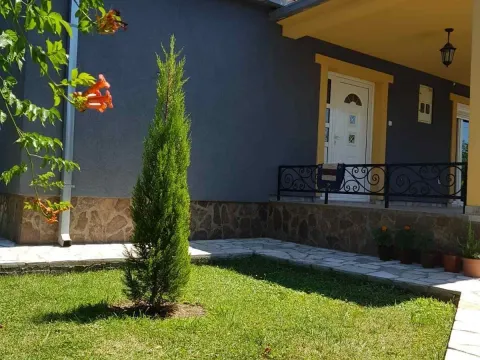 Prodaja, kuća, 149m², Podgorica, Crna Gora - image 5