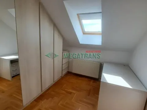 Izdavanje, četvorosoban stan, 103m², Grbavica, Novi Sad Sve Podlokacije - image 12