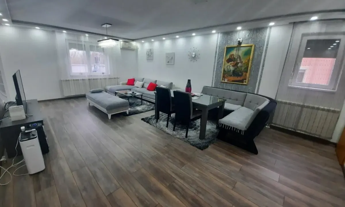 Prodaja, kuća, 154m², Sajlovo, Novi Sad Sve Podlokacije