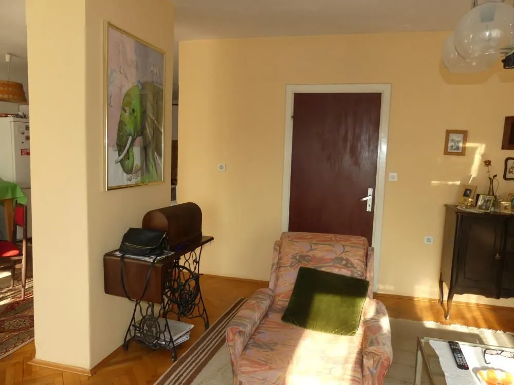 Prodaja, kuća, 260m², Tavrića obori, Jagodina