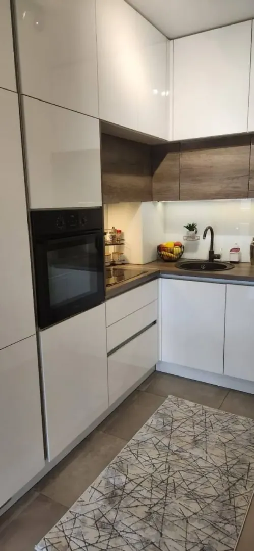 Rent, one bedroom apartment, 54m², Centar, Budva