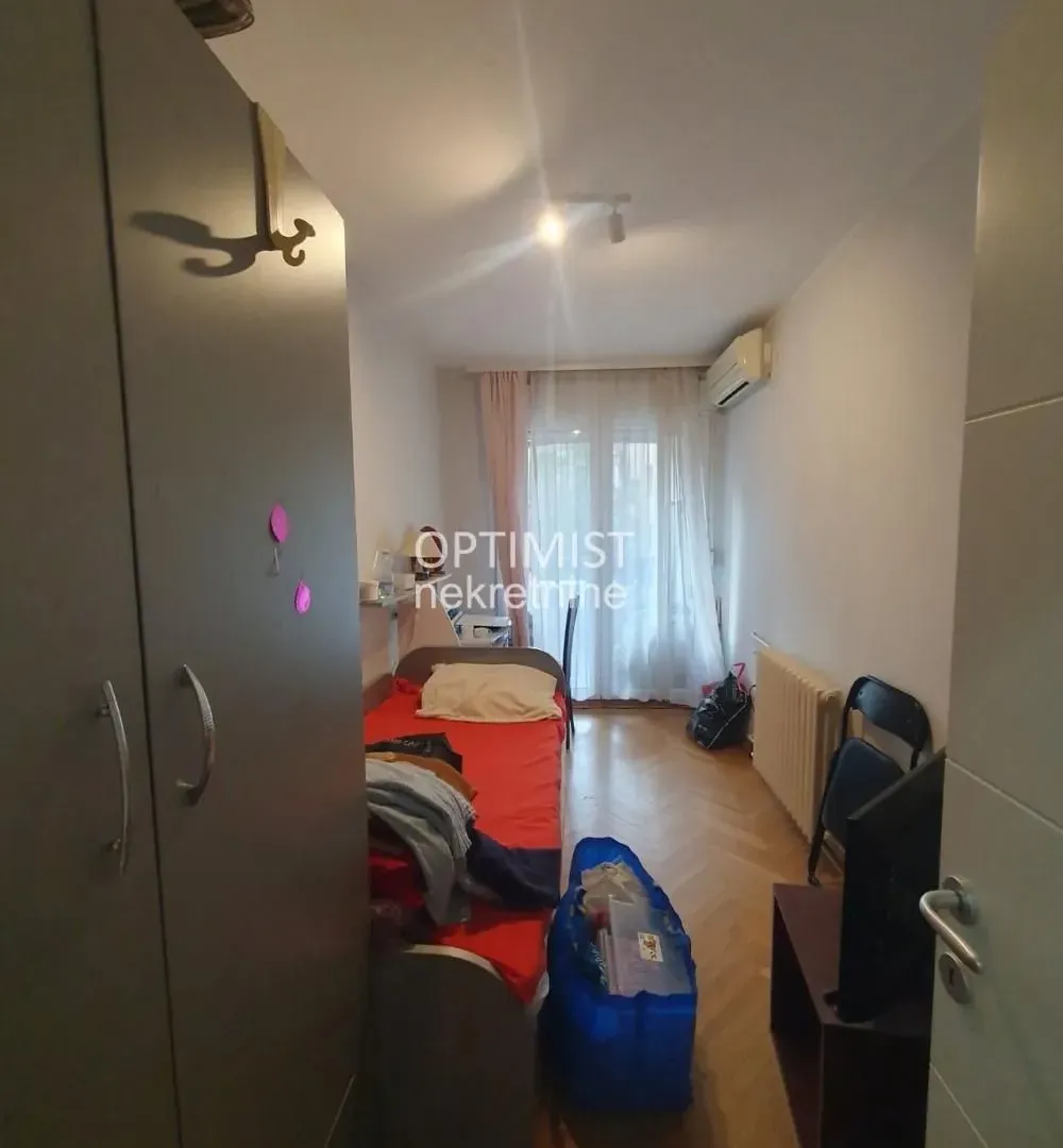 Sale, three bedroom apartment, 76m², Vračar Centar, Vračar Sve Podlokacije