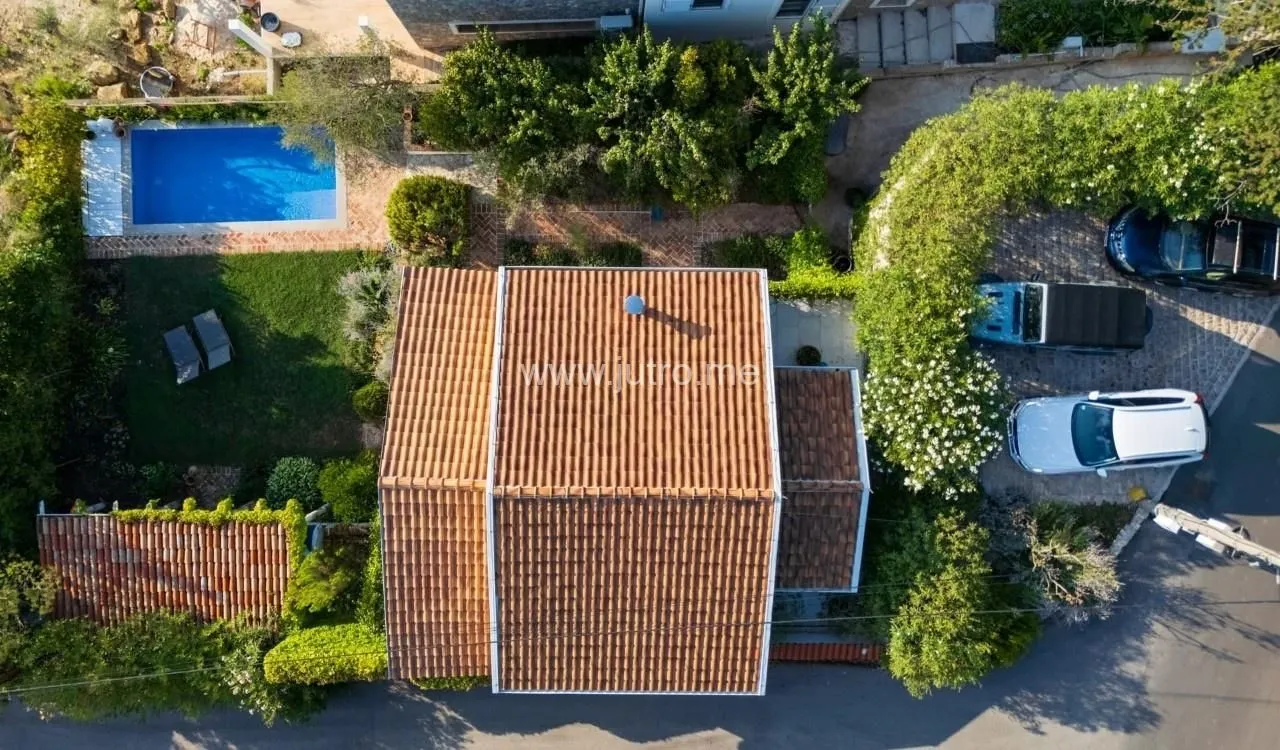 Prodaja, kuća, 158m², Kavač, Kotor