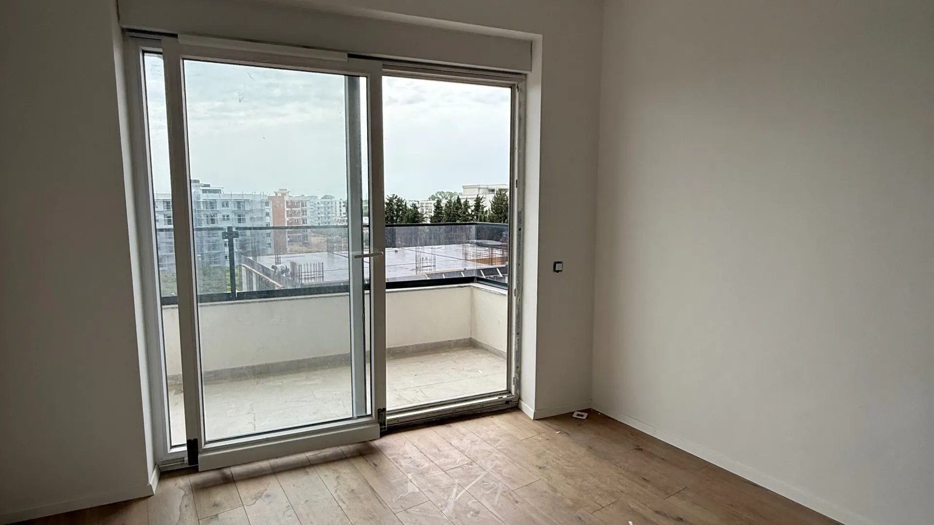 Prodaja, dvosoban stan, 66m², Velika Plaža, Ulcinj