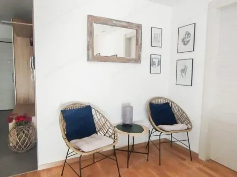 Prodaja, jednosoban stan, 46m², Centar, Tivat - image 15