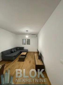 Rent, one bedroom apartment, 48m², City Kvart, Podgorica - image 3