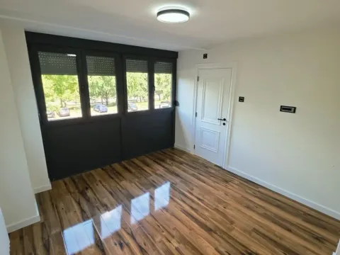 Prodaja, trosoban stan, 80m², Novi Beograd Blok 28, Novi Beograd Sve Podlokacije - image 16